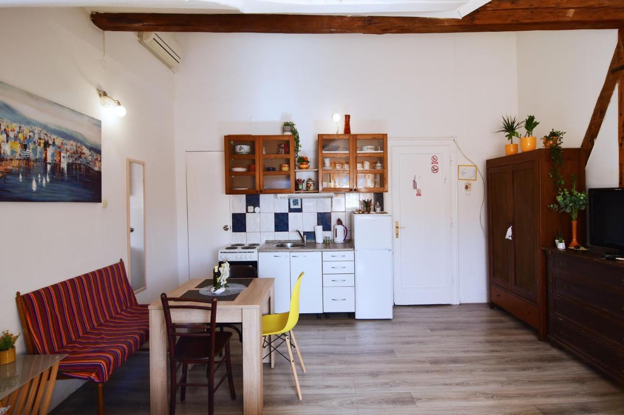 Rosi Apartment Split Ngoại thất bức ảnh